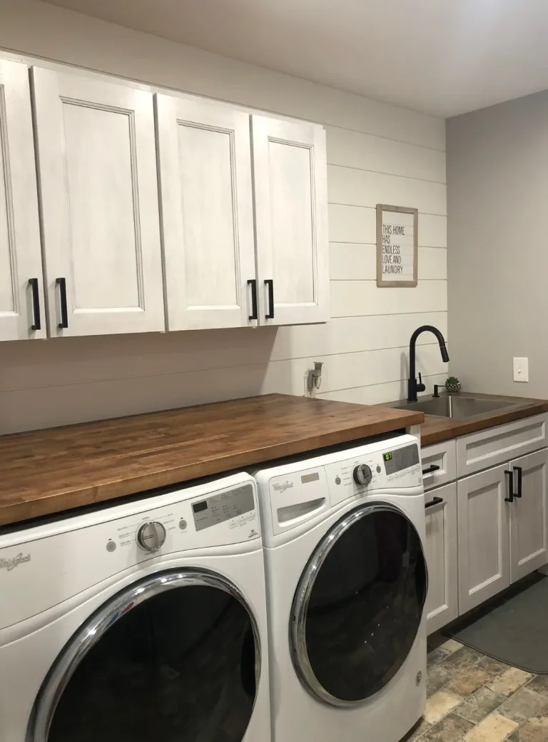Crandell-Laundry-Room